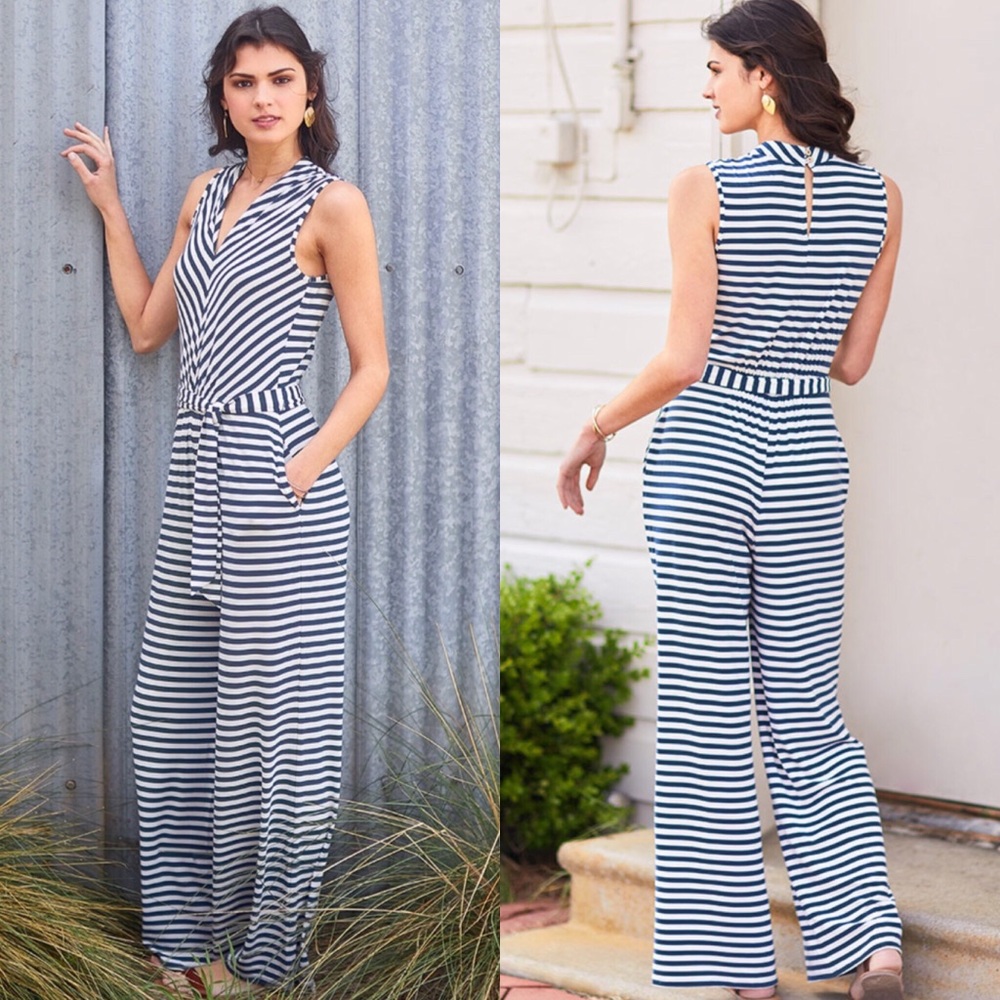 MATILDA JANE Size L LARGE IN TOWN JUMPSUIT WOMENS